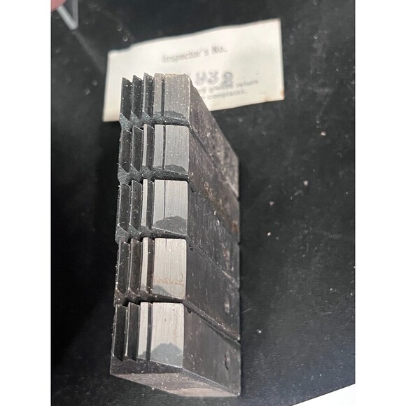 RIDGID 1/2" 4PJ NPT UNF Alloy Steel Universal Bolt Dies 38210 - Picture 4 of 11